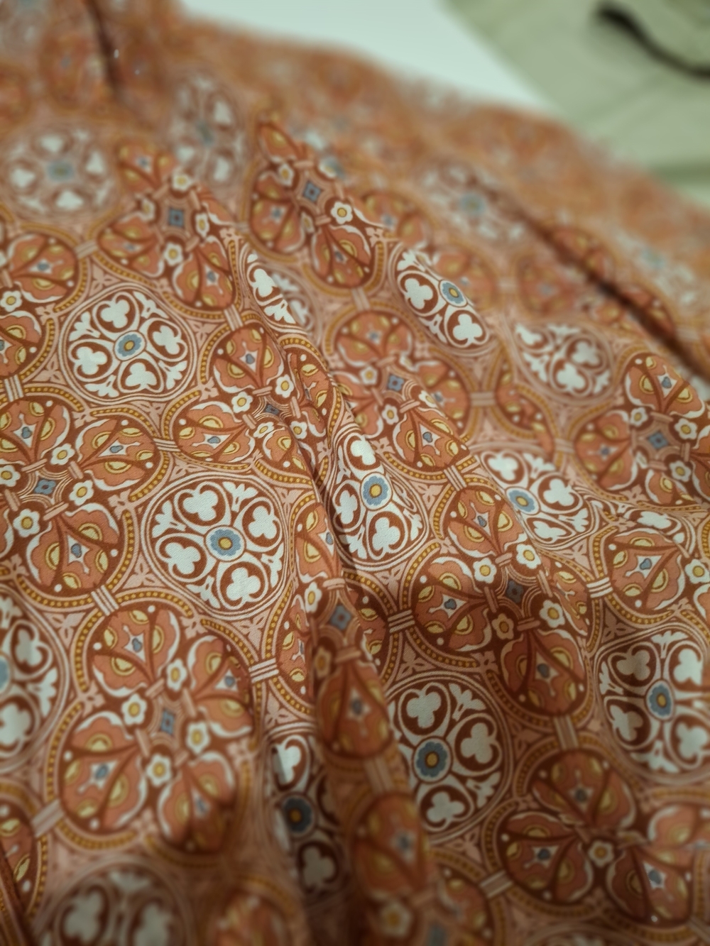 Max Studio Rust and Cream Printed Tie-Front Top - Picture 6 of 16
